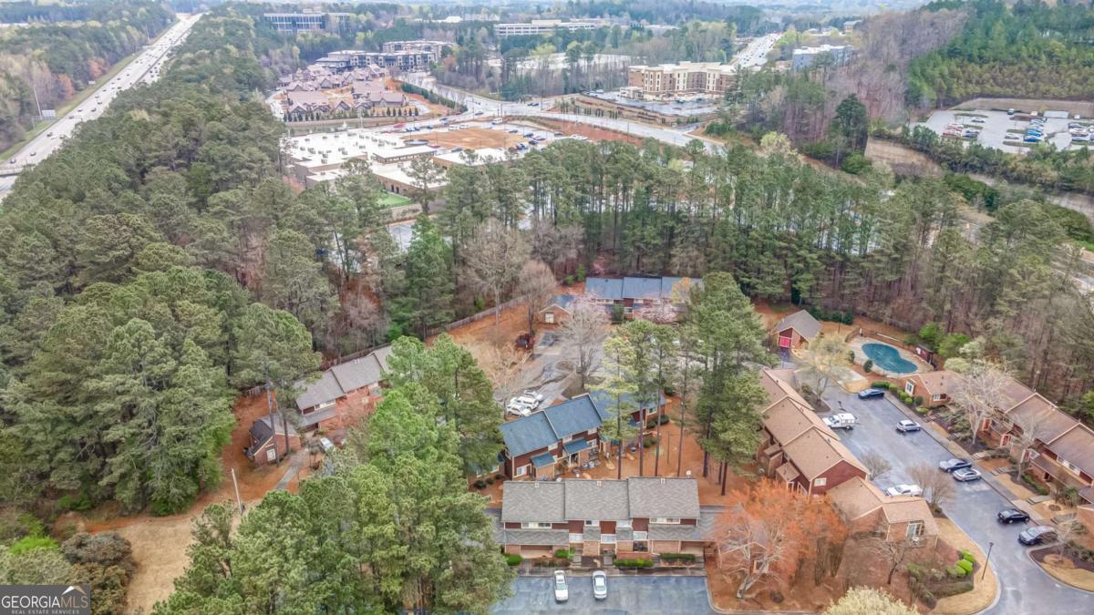 COUNTRY PLACE - Residential Lease