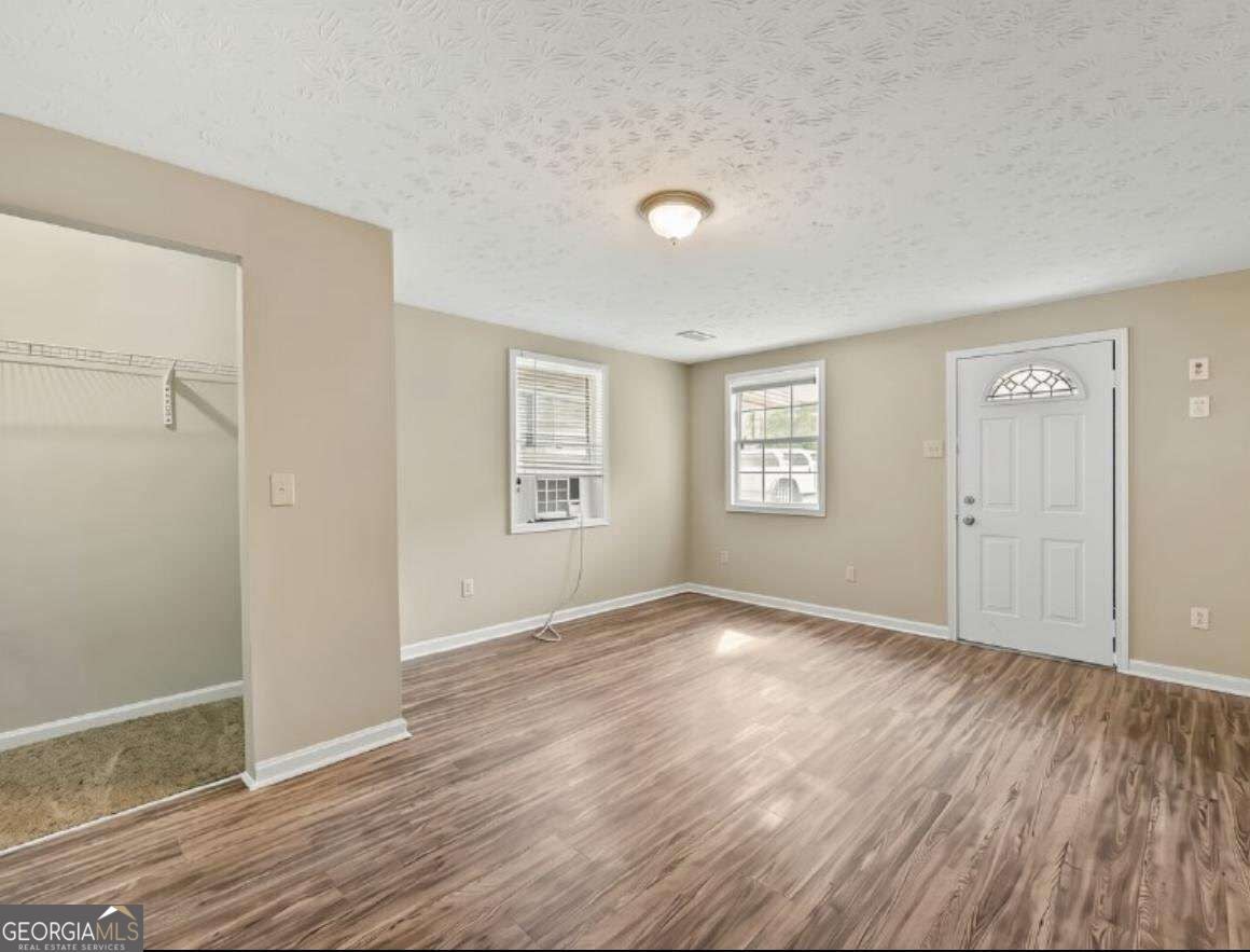 2304 AVALON Avalon RD