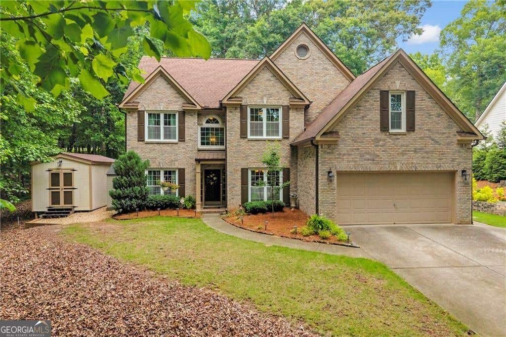 Photo of 5724 Newberry Point Drive, Flowery Branch, GA 30542 (MLS # 10825709)