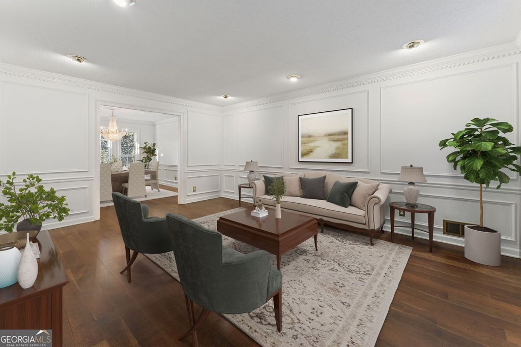 Photo of 400 Fallen Leaf Lane, Roswell, GA 30075 (MLS # 10699529)