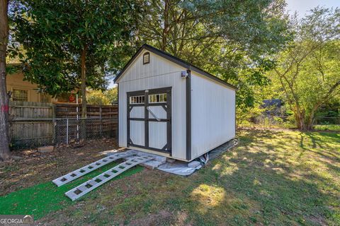 A home in Winterville