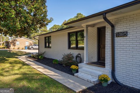 A home in Winterville