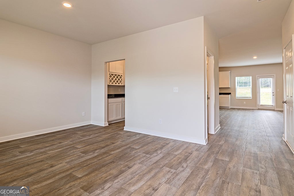 330 Jarrett ST