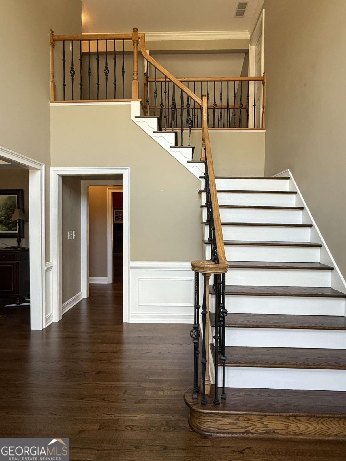 1251 Bridgewater WALK