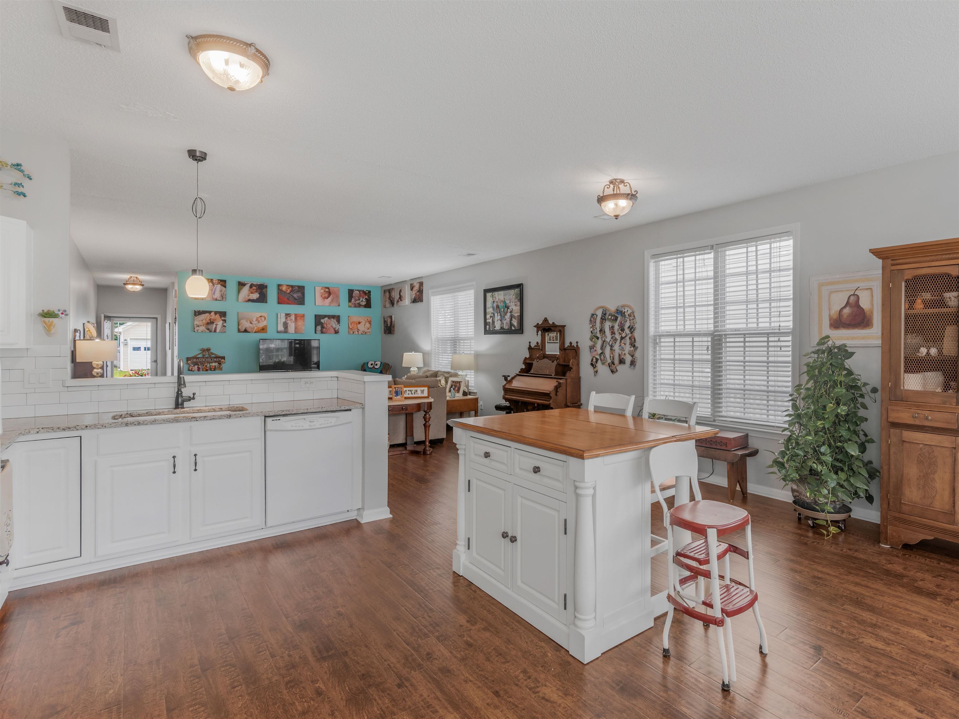 Village @ Spring Creek - Residential