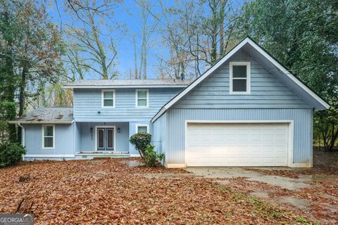 Photo of 4433 Woodbank Lane, Decatur, GA 30034 (MLS # 10674861)