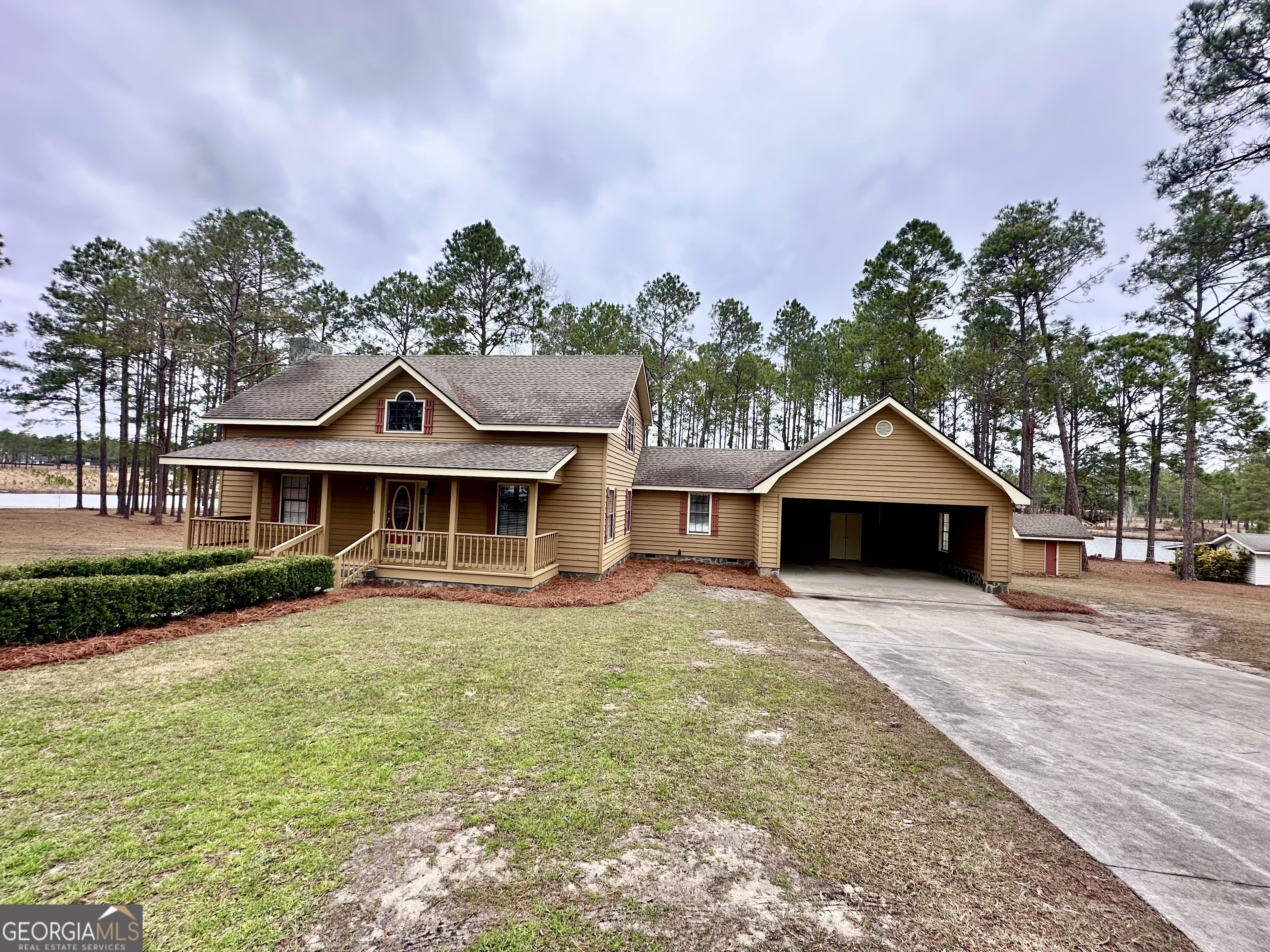 11 Stover White DR
