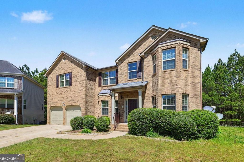 Photo of 5529 Dendy Trace, Fairburn, GA 30213 (MLS # 10738342)