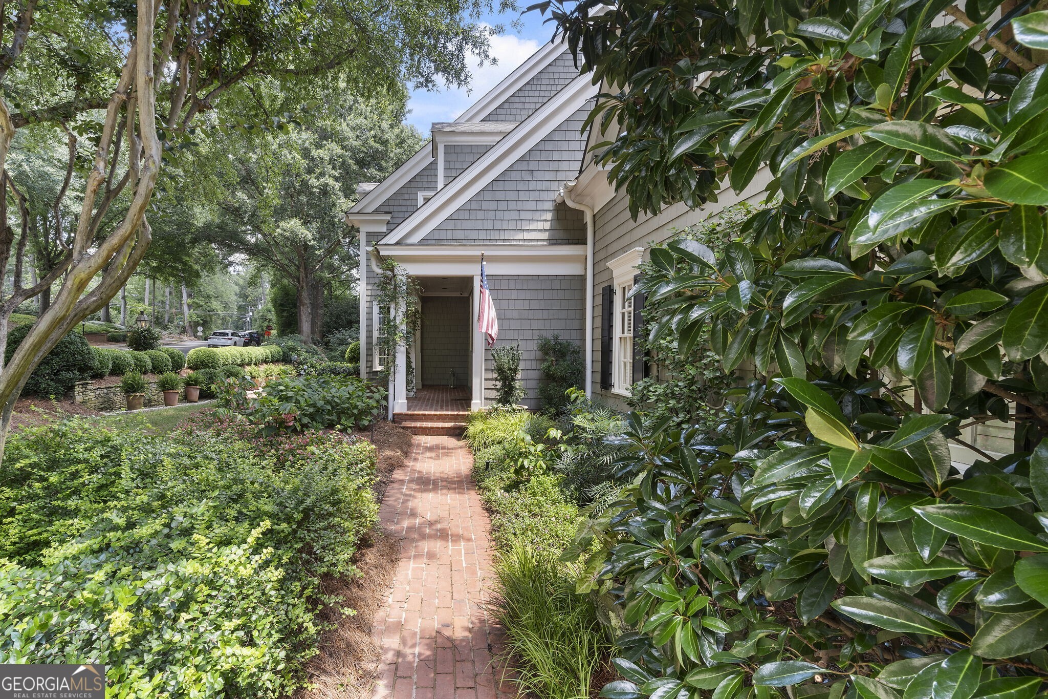 15 Chatsworth PL