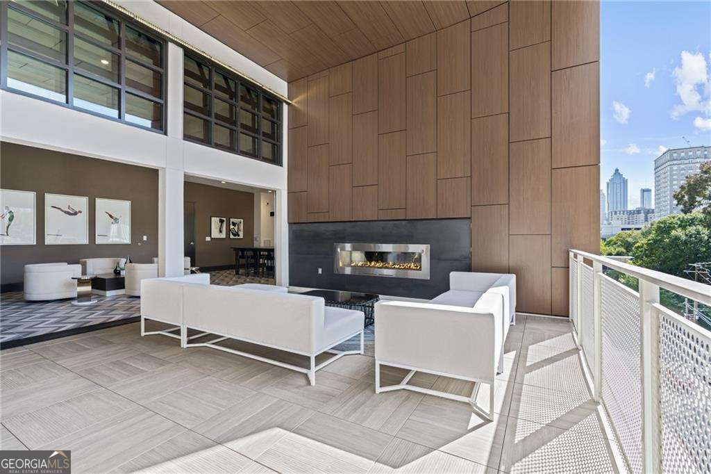 J5 - Residential