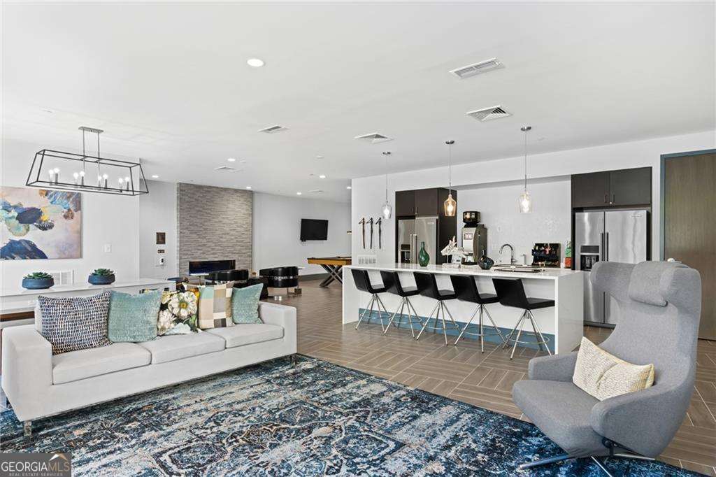 J5 - Residential