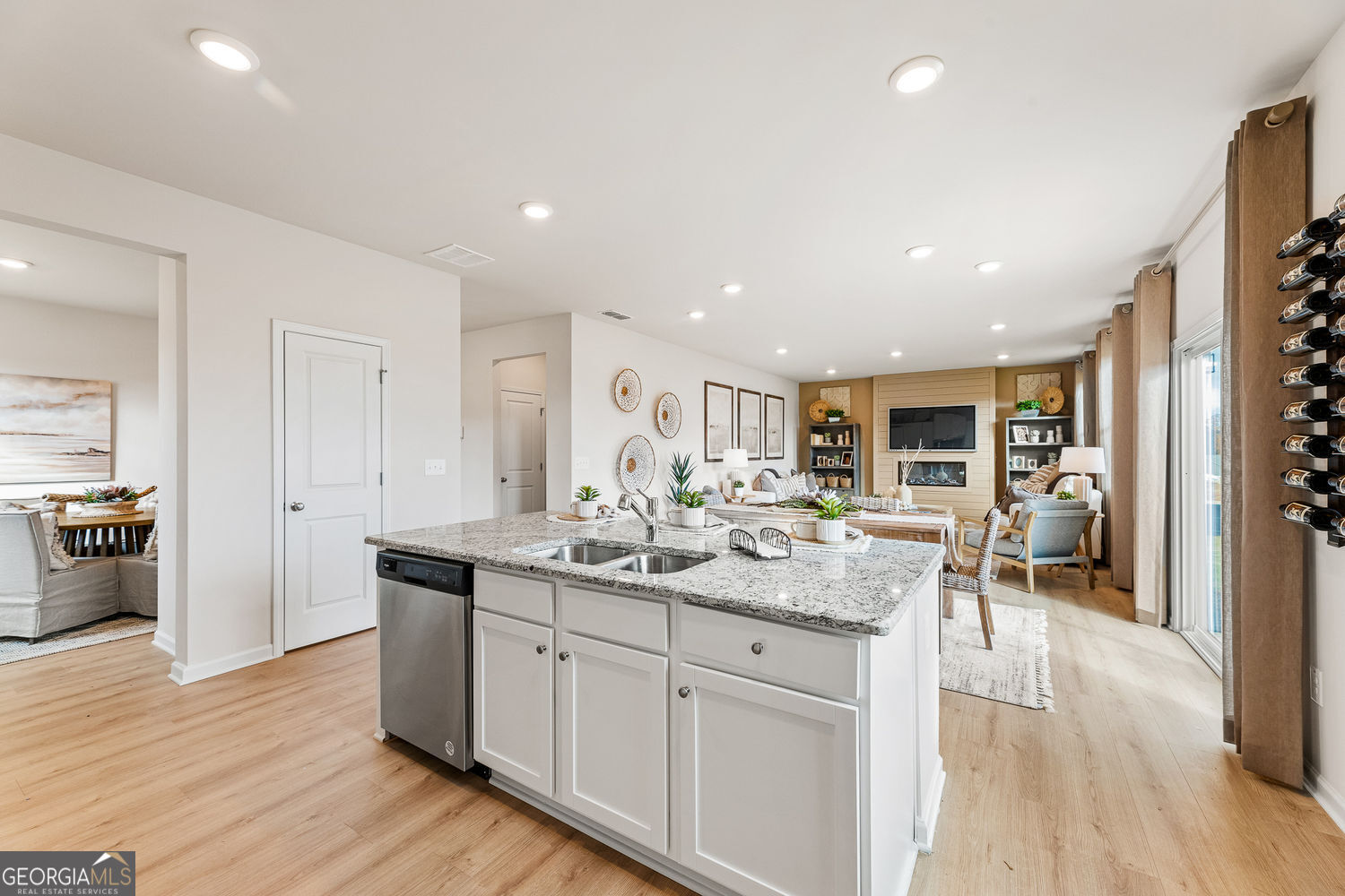 80 Whispering Oak WAY