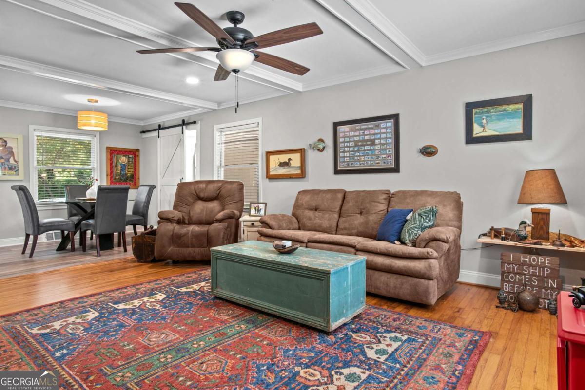 195 Sylvan RD