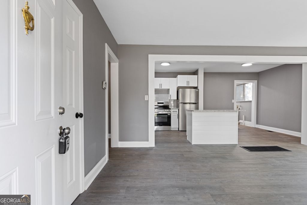 Photo of 2355 Hillside Avenue, Decatur, GA 30032 (MLS # 10738116)