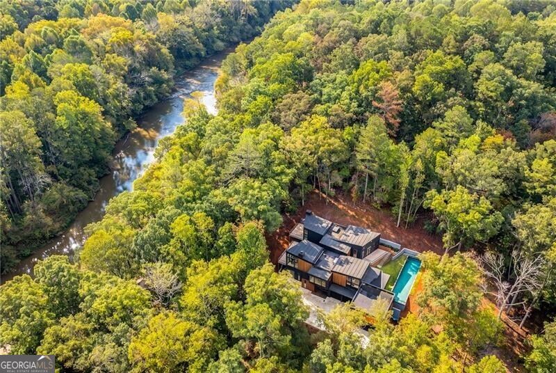 Photo of 326 Cain Creek Overlook, Ball Ground, GA 30107 (MLS # 10877329)