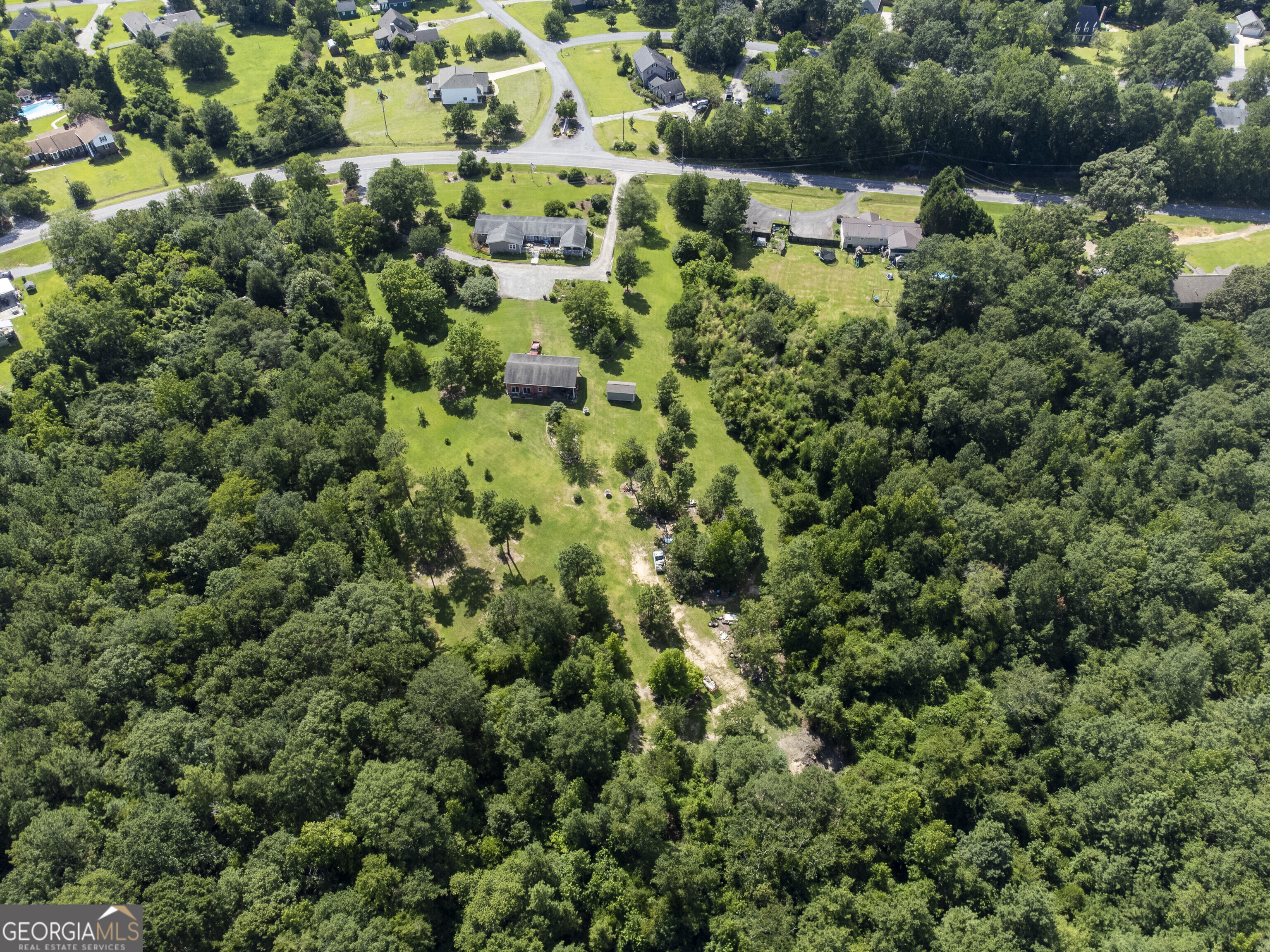 2650 Pineworth RD