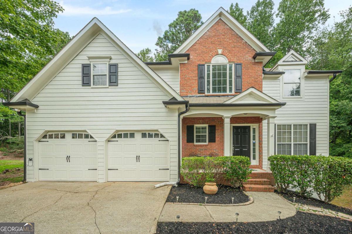 4223 Glenlake PKWY NW