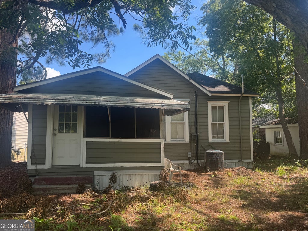 Photo of 1107 Elizabeth Street, Waycross, GA 31503 (MLS # 10799728)