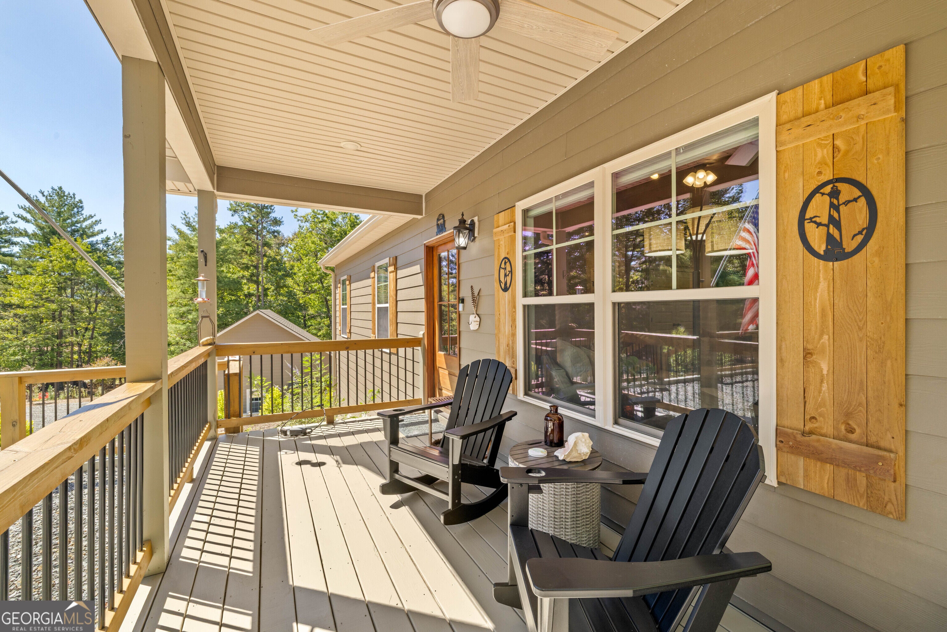 31 Daybreak LN