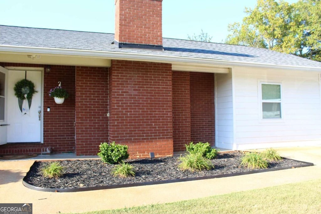 Photo of 15 Georgia Boulevard, Cartersville, GA 30120 (MLS # 10841804)