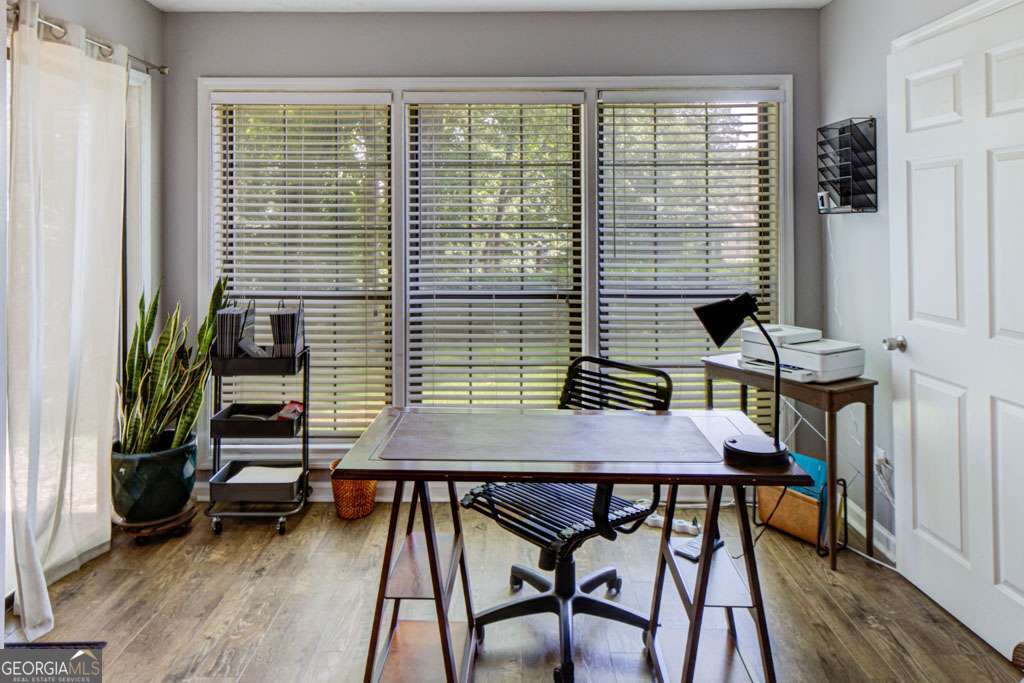 4604 Vinings Central RUN SE 131