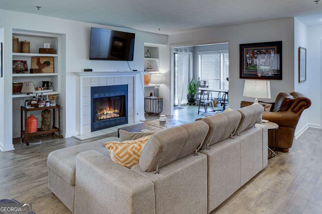 4604 Vinings Central RUN SE 131