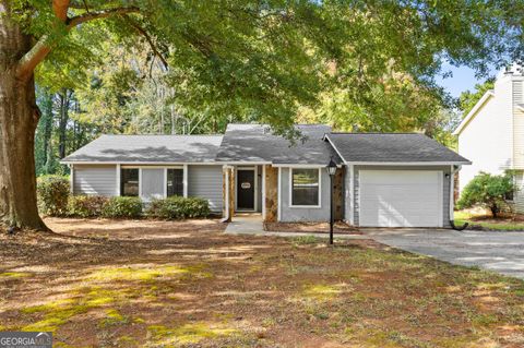 4302 Inverness RD Duluth GA 30096