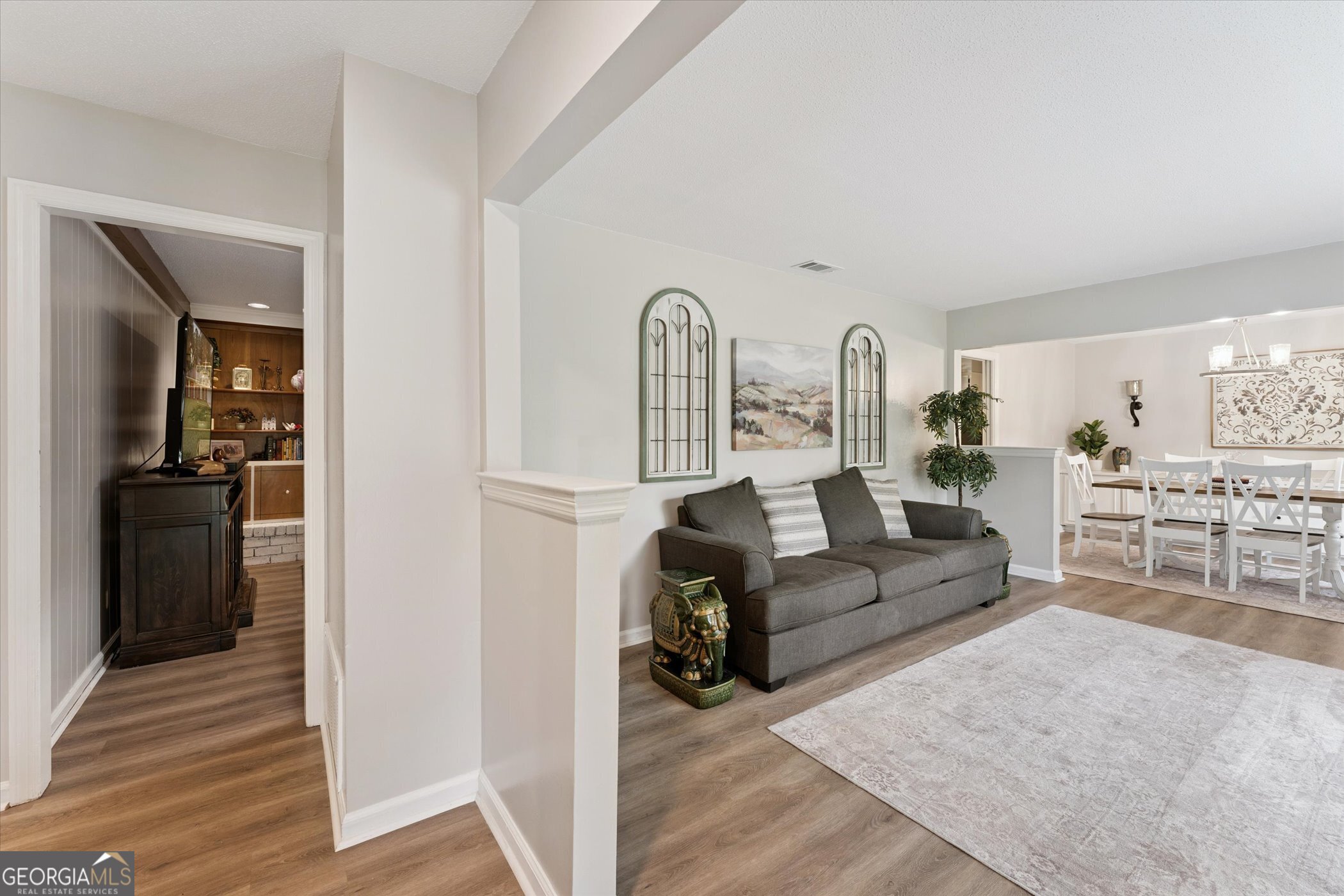 13302 Chesterfield DR