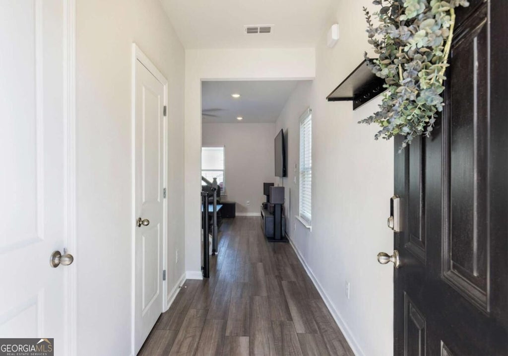 Photo of 2490 Canning View Avenue, Lawrenceville, GA 30044 (MLS # 10872749)