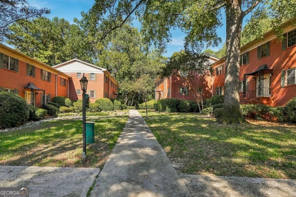 430 Lindbergh DR NE H3