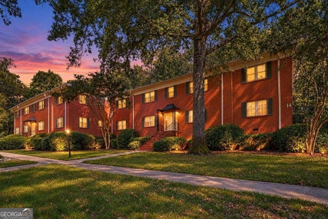 Photo of 430 Lindbergh Drive NE #H3, Atlanta, GA 30305 (MLS # 10873811)