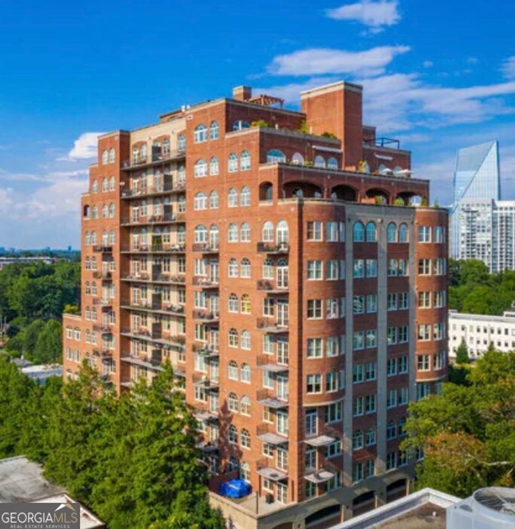 Photo of 3180 Mathieson Drive #502, Atlanta, GA 30305 (MLS # 10732274)
