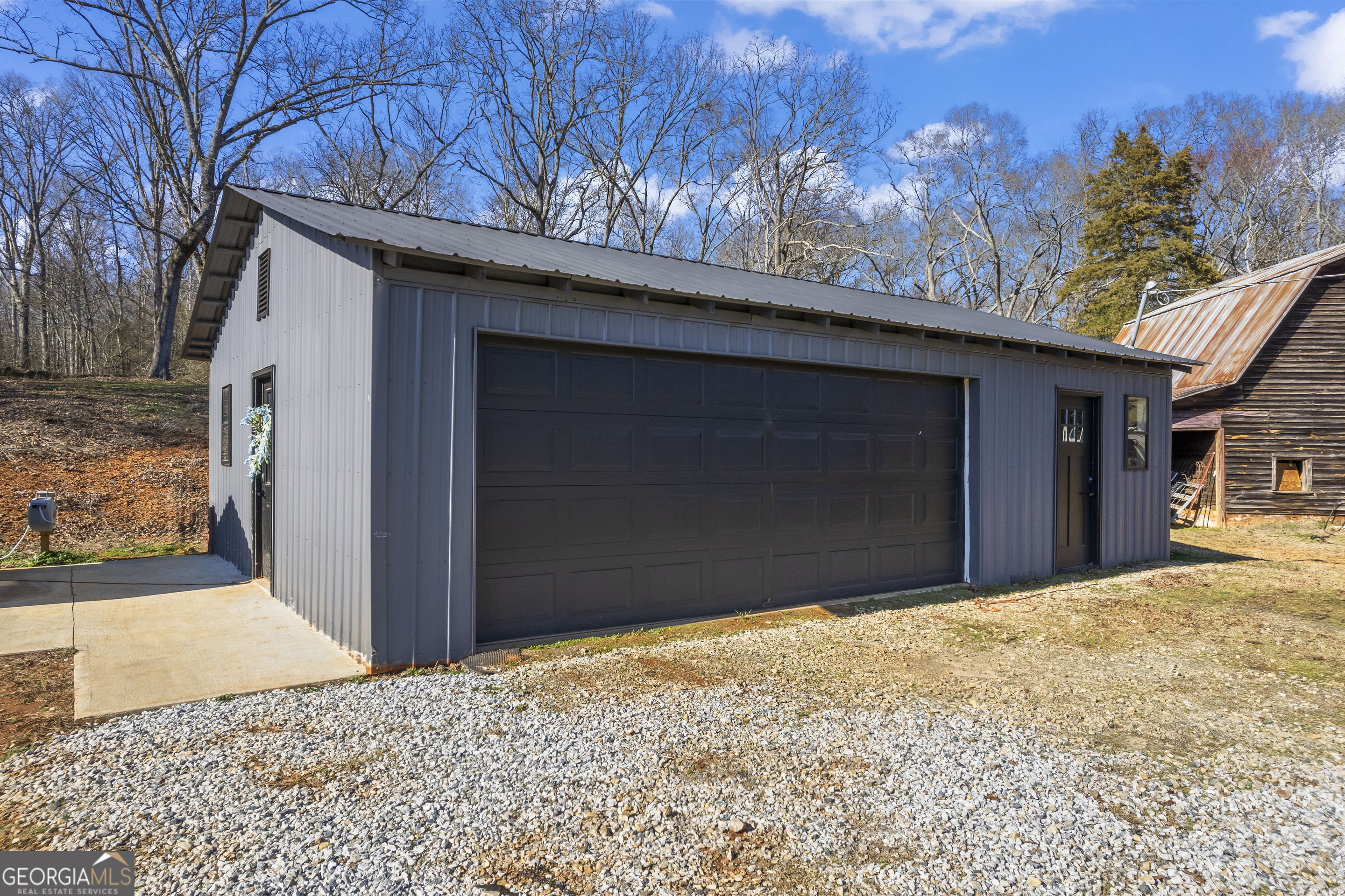 454 Hale Crossing RD