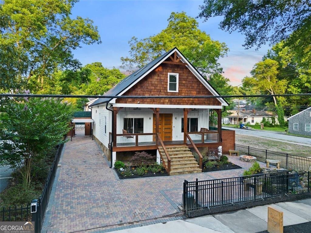 1060 Mcdaniel ST SW