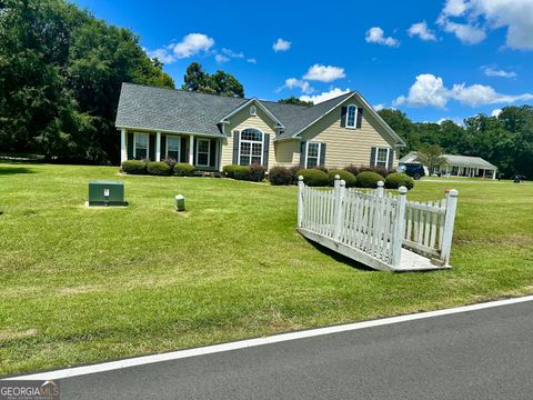 112 Manor DR Fitzgerald GA 31750