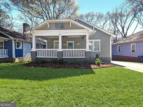 Photo of 762 Pearce Street SW, Atlanta, GA 30310 (MLS # 10712901)