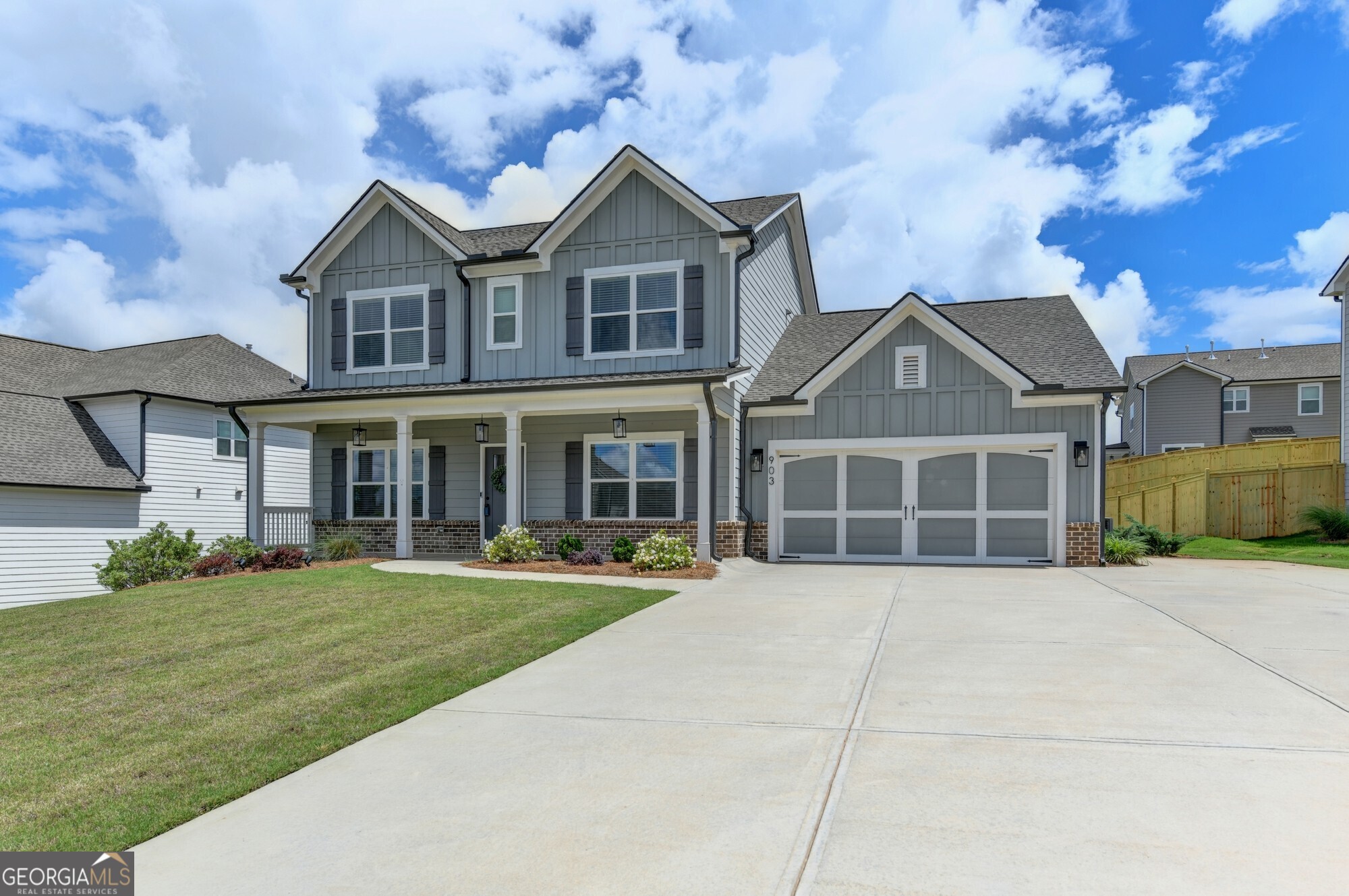 903 Calgary CT