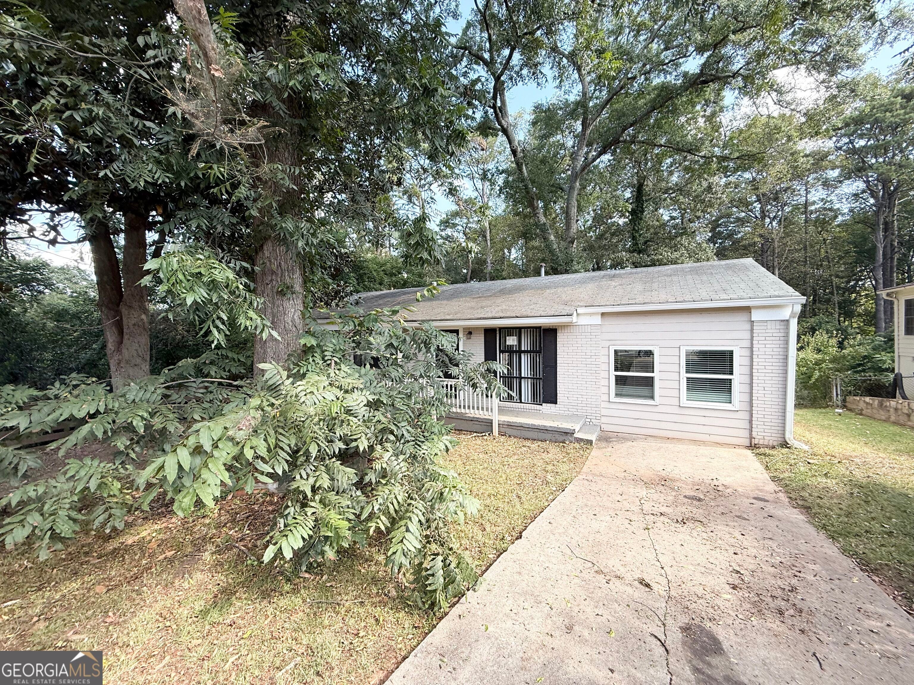 6979 Bruce CIR