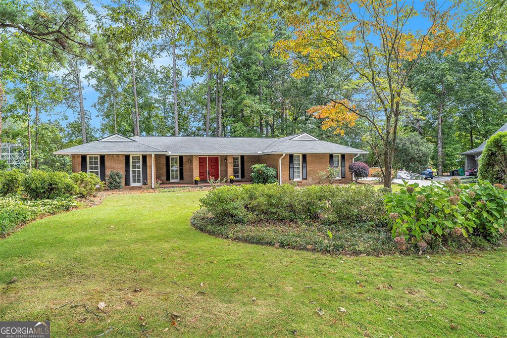 Photo of 2324 Waterton Court, Atlanta, GA 30338 (MLS # 10704150)