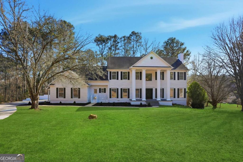 Photo of 266 Ebenezer Church Road, Fayetteville, GA 30215 (MLS # 10698388)