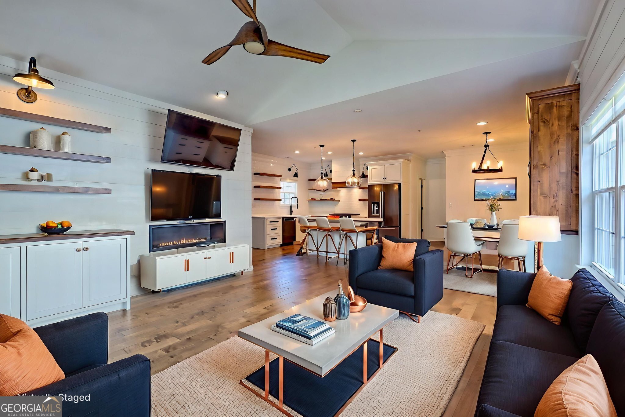 112 Gleneagle CT D301