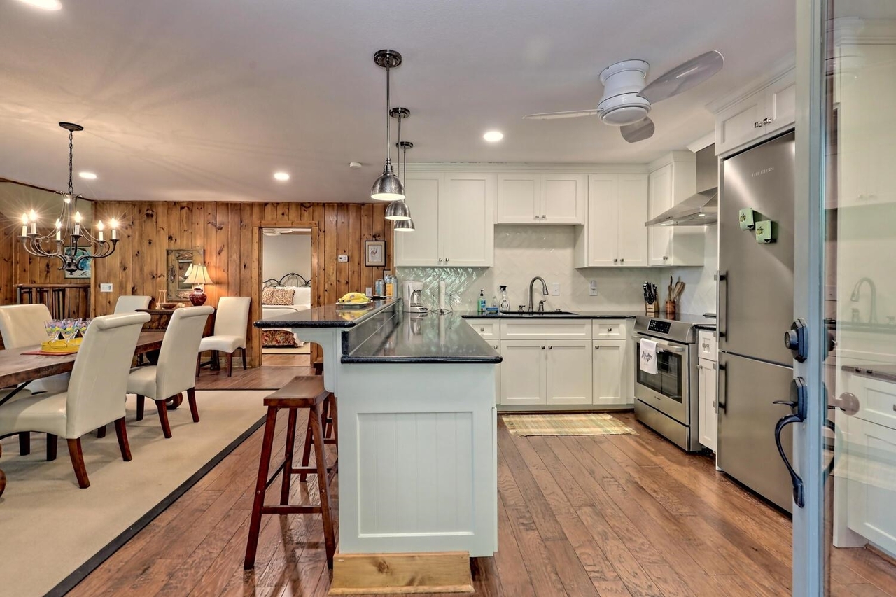 Clayton, Georgia 30525, United States, 3 Bedrooms Bedrooms, ,3 BathroomsBathrooms,Residential,Active,230512