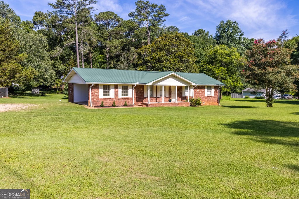 Photo of 224 Patillo Road, Stockbridge, GA 30281 (MLS # 10793329)