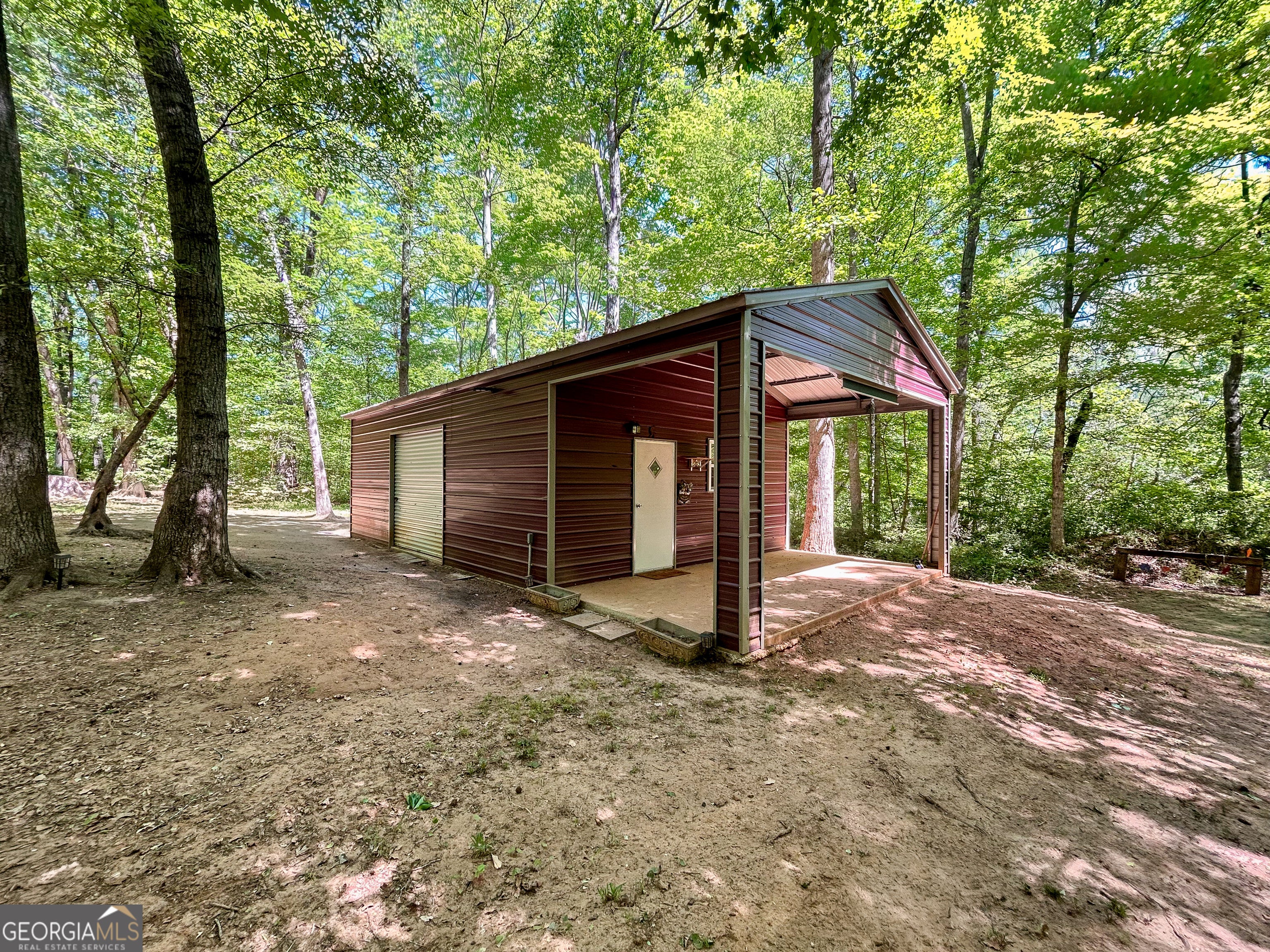 298 Hudson River DR
