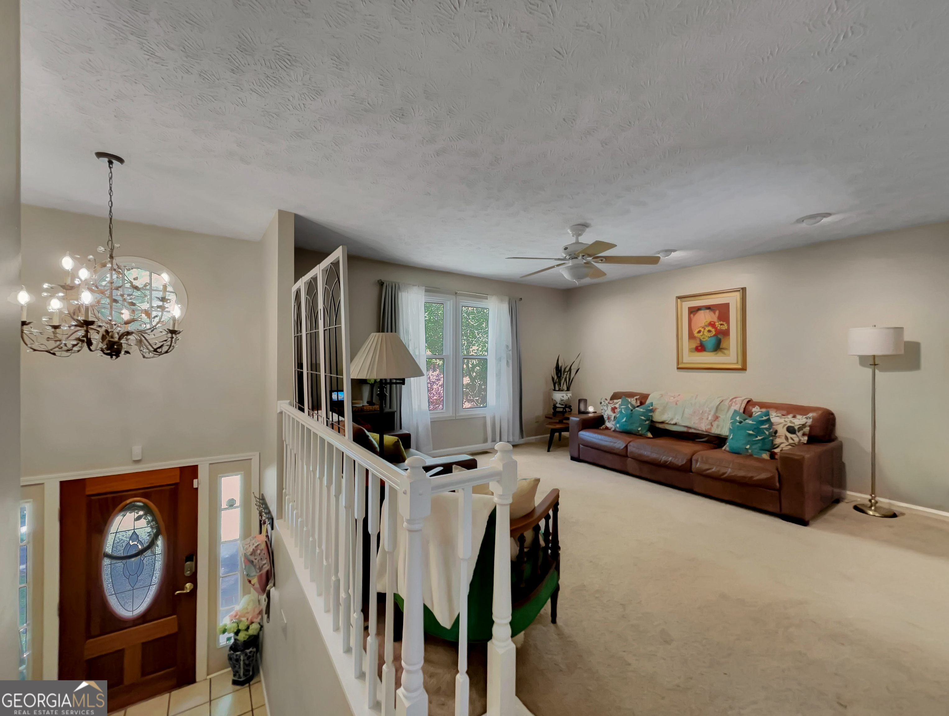 298 Hudson River DR