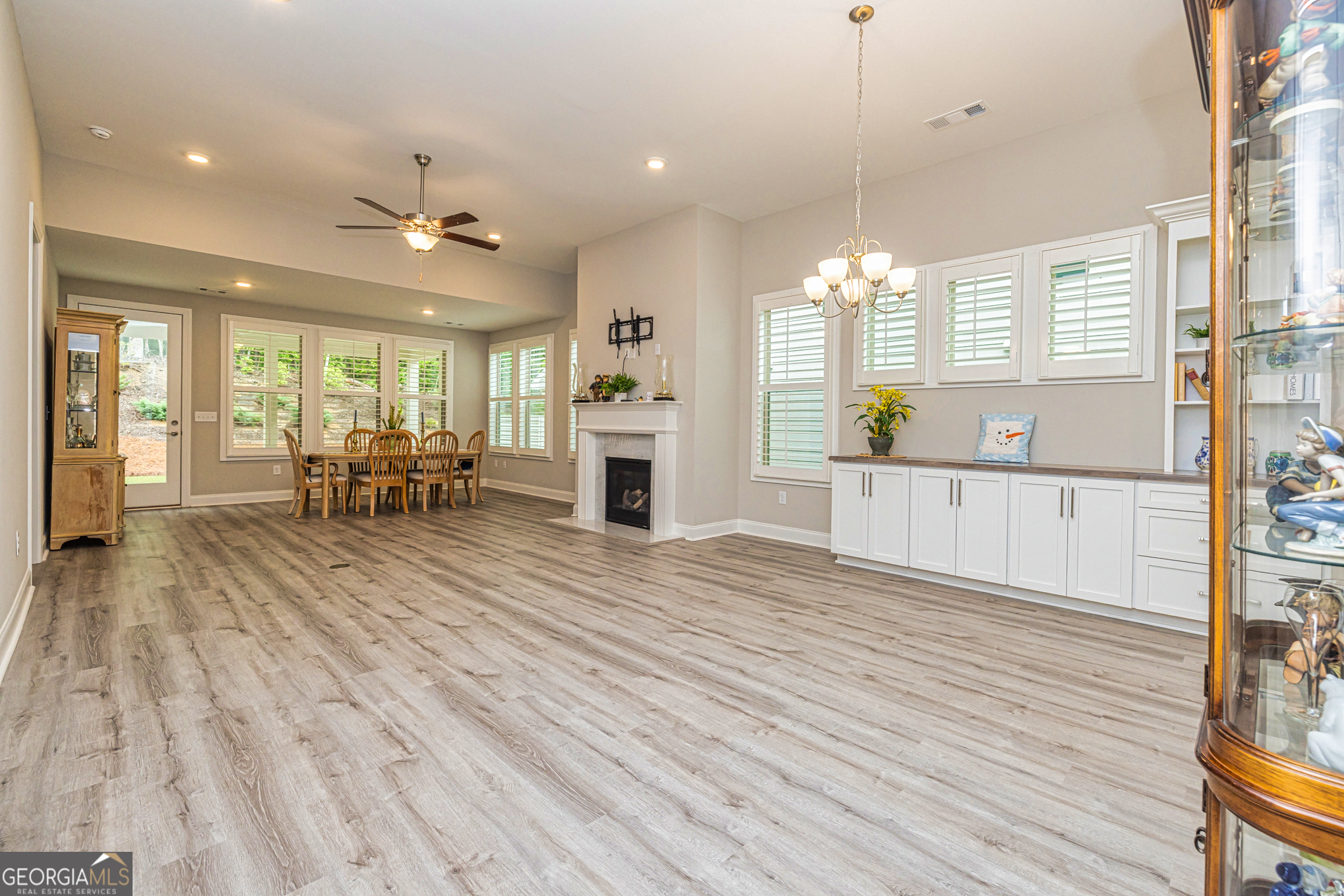 Peachtree City, Georgia 30269, United States, 2 Bedrooms Bedrooms, ,2 BathroomsBathrooms,Residential,Active,221615