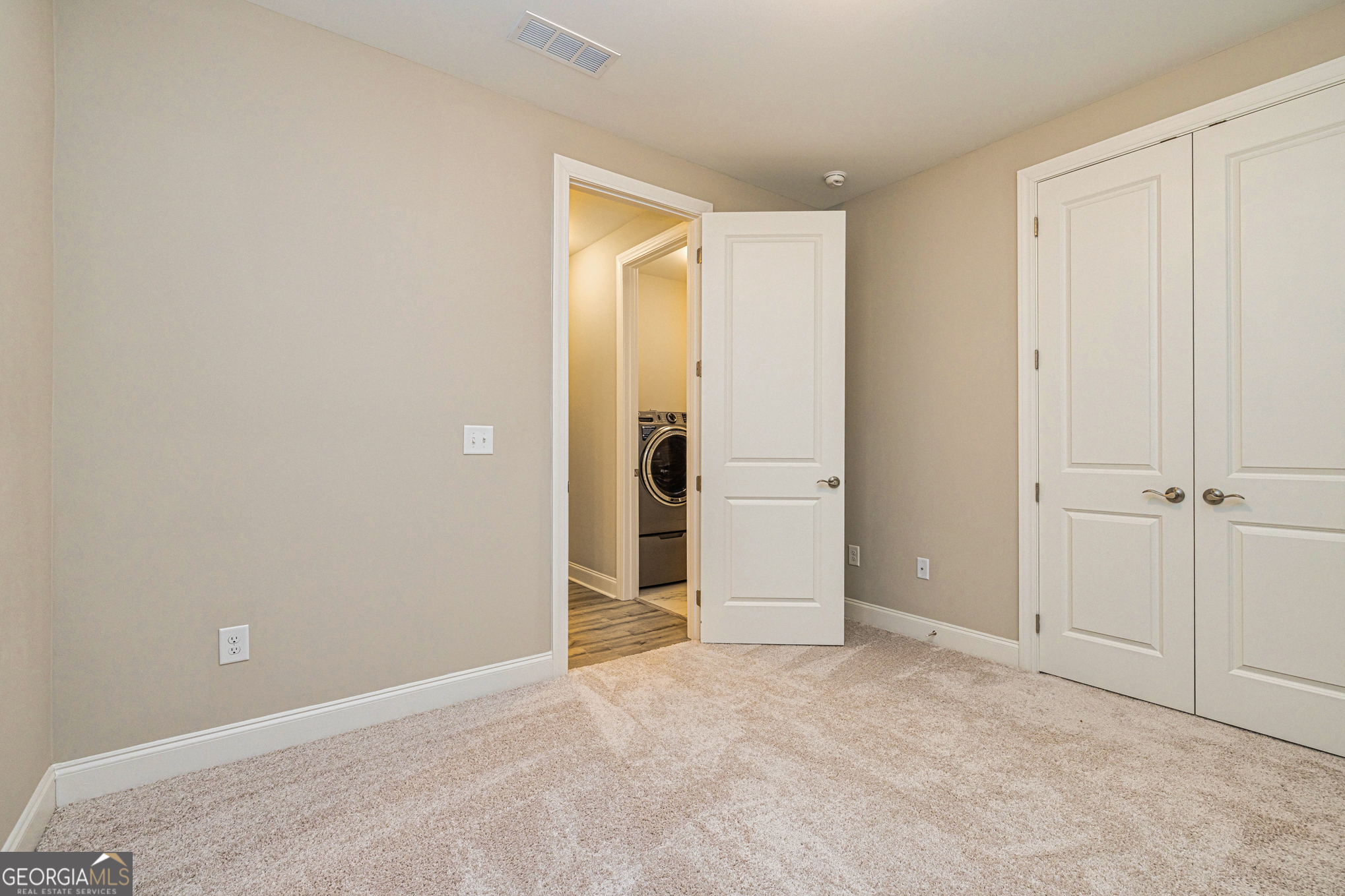 Peachtree City, Georgia 30269, United States, 2 Bedrooms Bedrooms, ,2 BathroomsBathrooms,Residential,Active,221615