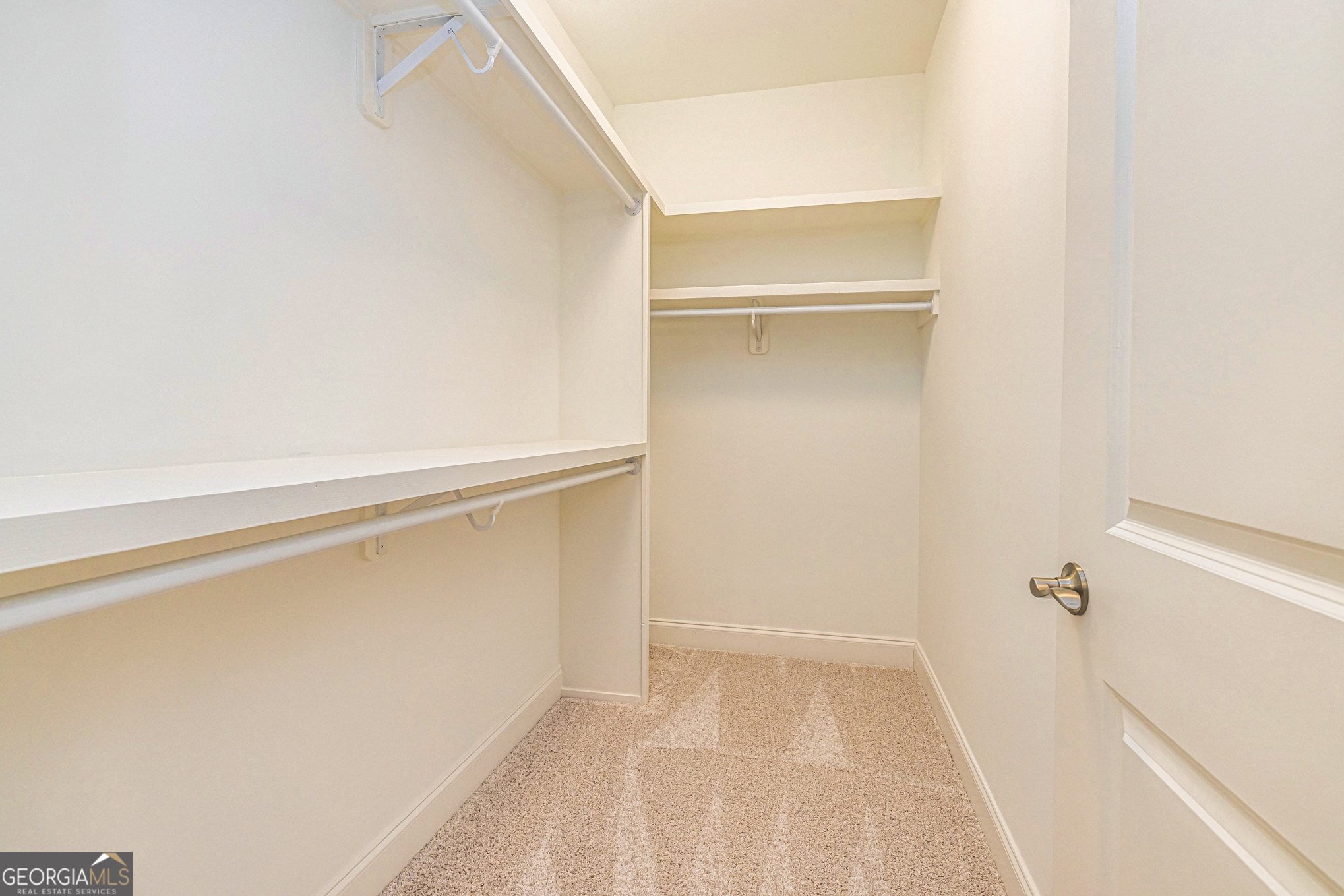 Peachtree City, Georgia 30269, United States, 2 Bedrooms Bedrooms, ,2 BathroomsBathrooms,Residential,Active,221615