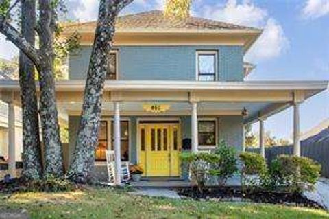 Photo of 461 Atlanta Avenue SE, Atlanta, GA 30315 (MLS # 10624988) Photo of 461 Atlanta Avenue SE, Atlanta, GA 30315 (MLS # 10624988)