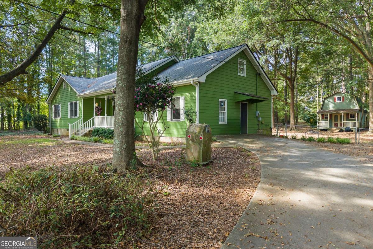 814 Jack Neely RD